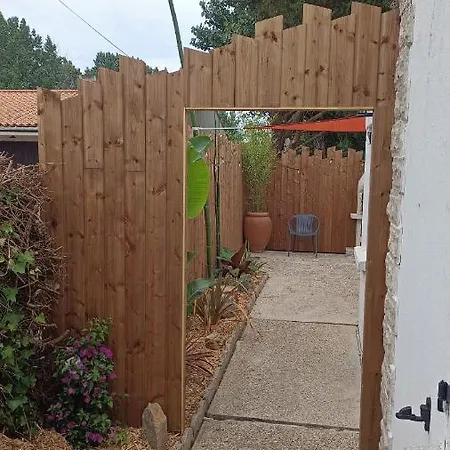 Maison De Pecheur Bord De Hébergement de vacances *